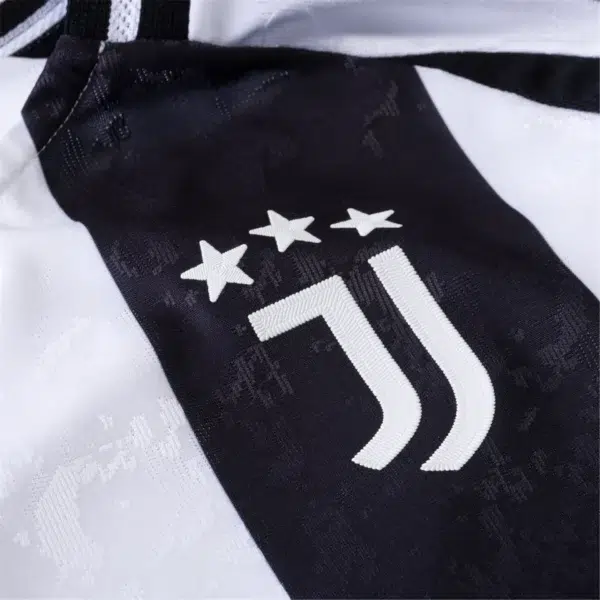 Juventus Titular 2024/25 - N. Gonzalez #11 - Imagen 2