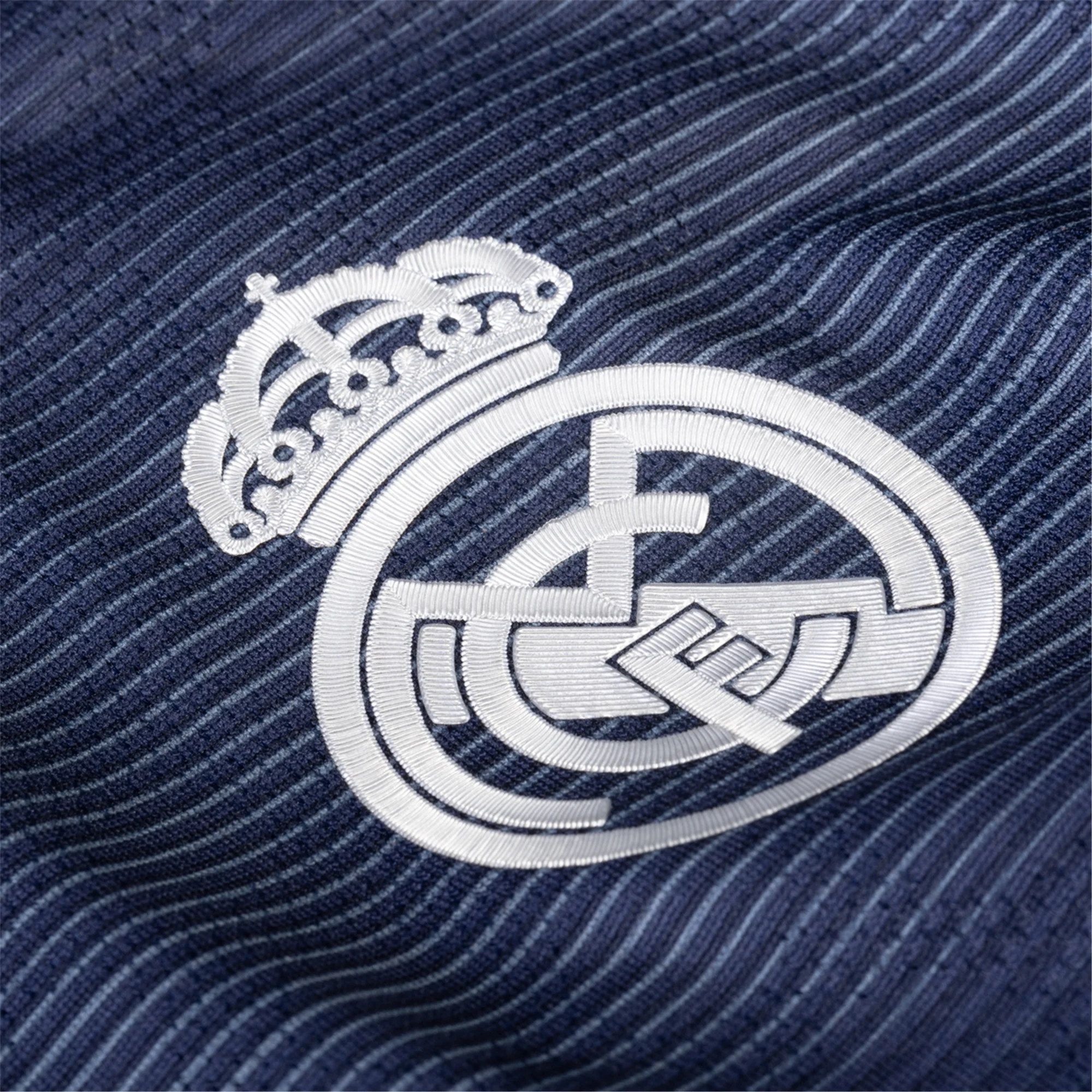 Kylian Mbappé #10 - Real Madrid Suplente 2025/26 - Imagen 2